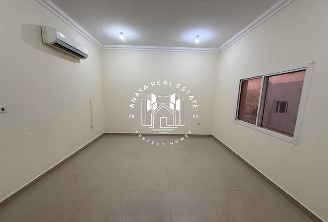 980612 - Property Image 2