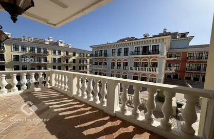 Apartment - 1 Bedroom - 2 Bathrooms for rent in Teatro - Qanat Quartier - The Pearl Island - Doha