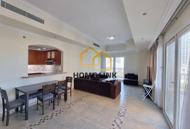 929021 - Property Image 2