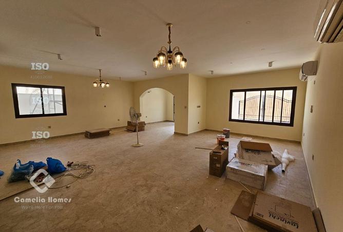 926293 - Property Image 2