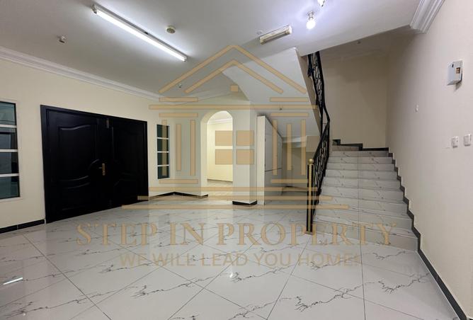 964228 - Property Image 3