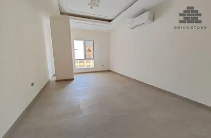 Apartment - 3 Bedrooms - 3 Bathrooms for rent in Al Nasr Street - Al Nasr - Doha
