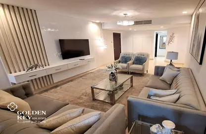 Apartment - 3 Bedrooms - 4 Bathrooms for rent in Viva Bahriyah - The Pearl Island - Doha