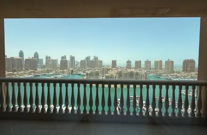 Apartment - 2 Bedrooms - 3 Bathrooms for rent in Jumanah Tower 29 - Porto Arabia - The Pearl Island - Doha