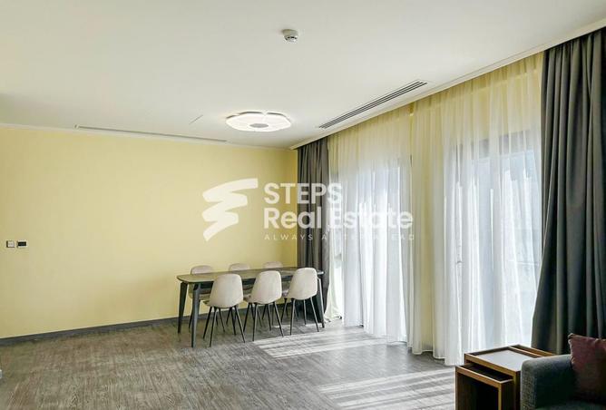 984833 - Property Image 2