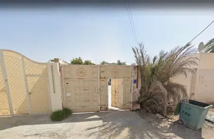 بناية كاملة - 6 غرف نوم - 3 حمامات للبيع في أم العمد - أم العمد - الشمال