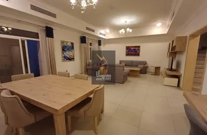 مجمع سكني - 3 غرف نوم - 3 حمامات للايجار في كمبوند لافيرنا - مريخ - المريخ - الدوحة