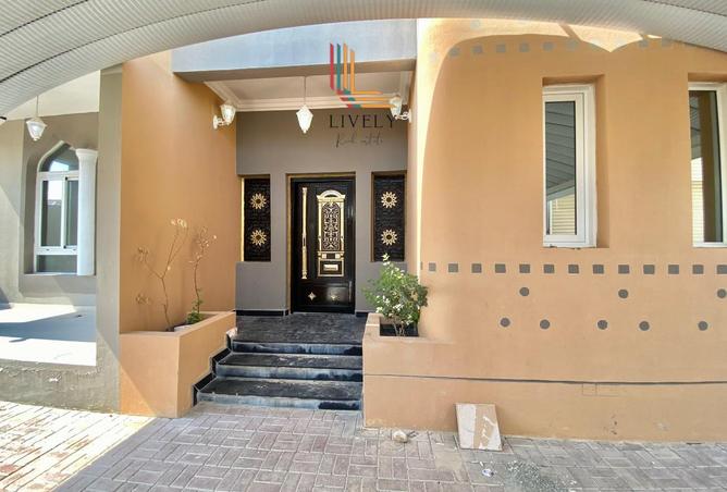 946911 - Property Image 2