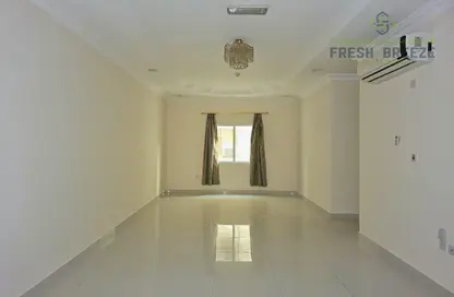 Apartment - 2 Bedrooms - 2 Bathrooms for rent in Najma - Doha