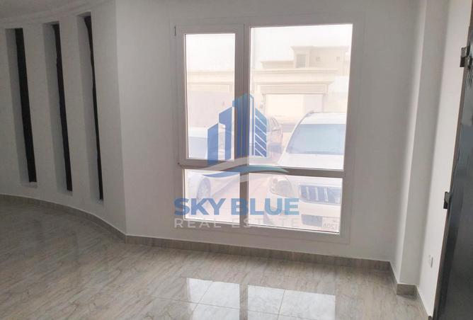 904377 - Property Main Image
