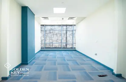 Office Space - Studio - 2 Bathrooms for rent in Marina Residence 16 - Marina District - Lusail