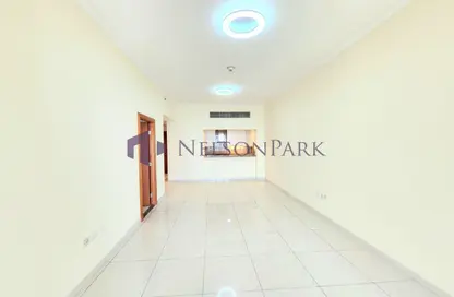 Apartment - 2 Bedrooms - 3 Bathrooms for rent in Viva West - Viva Bahriyah - The Pearl Island - Doha