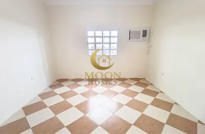 شقة - 3 غرف نوم - 2 حمامات للايجار في منتزه 7 - المنتزه - الدوحة