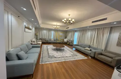 Apartment - 3 Bedrooms - 3 Bathrooms for sale in East Porto Drive - Porto Arabia - The Pearl Island - Doha