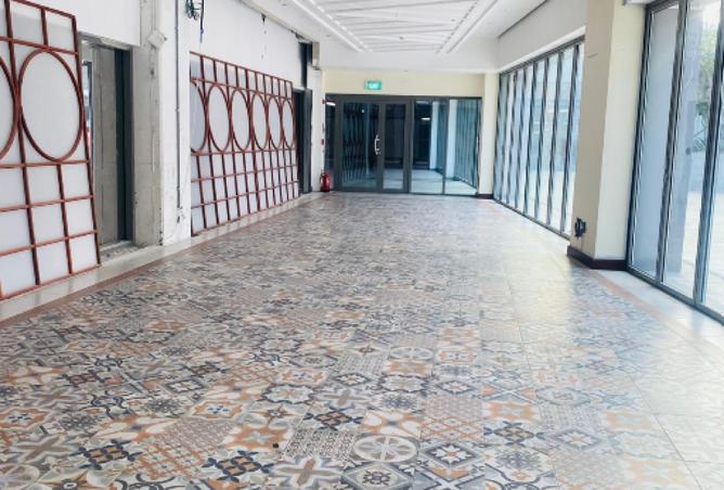 998391 - Property Image 2