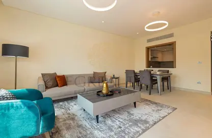 Apartment - 2 Bedrooms - 4 Bathrooms for rent in West Walk - Al Waab - Doha