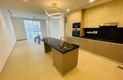 Apartment - 1 Bedroom - 2 Bathrooms for rent in Floresta Gardens - Floresta Gardens - The Pearl Island - Doha