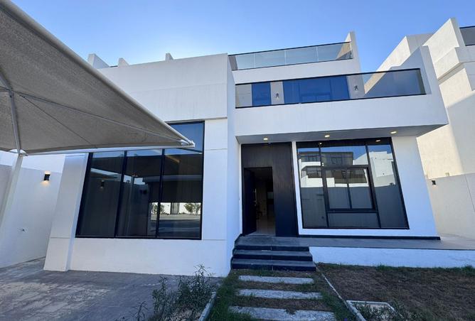 1004598 - Property Image 2