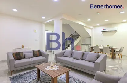 مجمع سكني - 5 غرف نوم - 6 حمامات للايجار في شارع  بو هامو - أبو هامور - الدوحة
