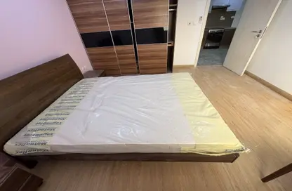 شقة - غرفة نوم - 1 حمام للايجار في سوق الغرافة - الغرافة - الدوحة