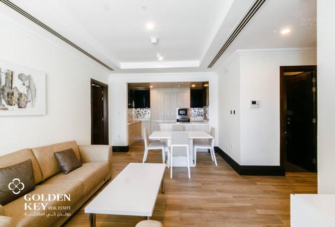 975802 - Property Image 2