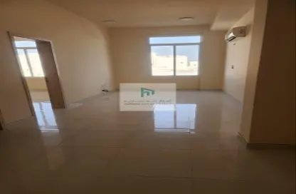 صورة لـ غرفة فارغة شقة - غرفة نوم - 1 حمام للايجار في مدينة خليفة شمال - مدينة خليفة - الدوحة ، صورة رقم 1