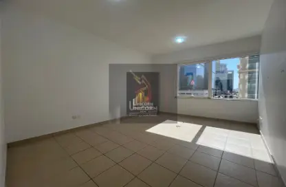 Apartment - 2 Bedrooms - 3 Bathrooms for rent in West Bay - West Bay - Doha