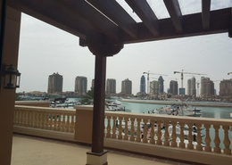 MASSIVE DUPLEX TOWN HOUSE - WITH FULL MARINA