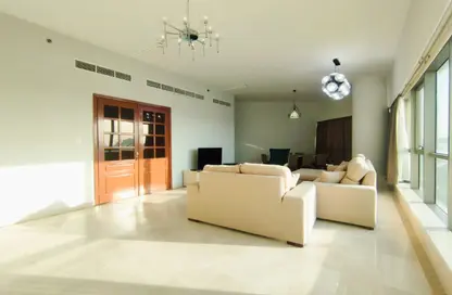 Apartment - 2 Bedrooms - 4 Bathrooms for rent in Central Inn Al Sadd - Al Sadd - Doha