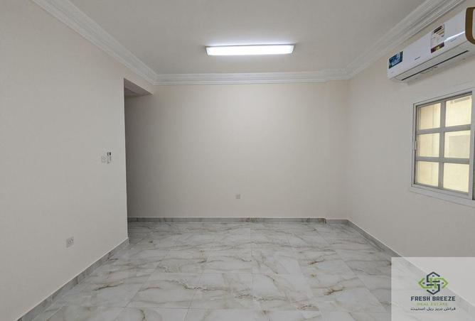 908499 - Property Image 3