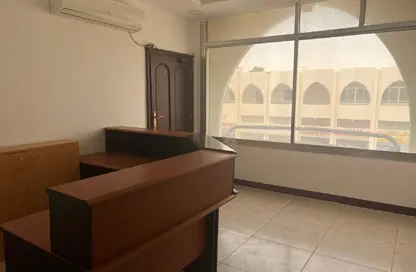 مساحات مكتبية - استوديو - 1 حمام للايجار في شارع كليب - شارع كليب - الدوحة