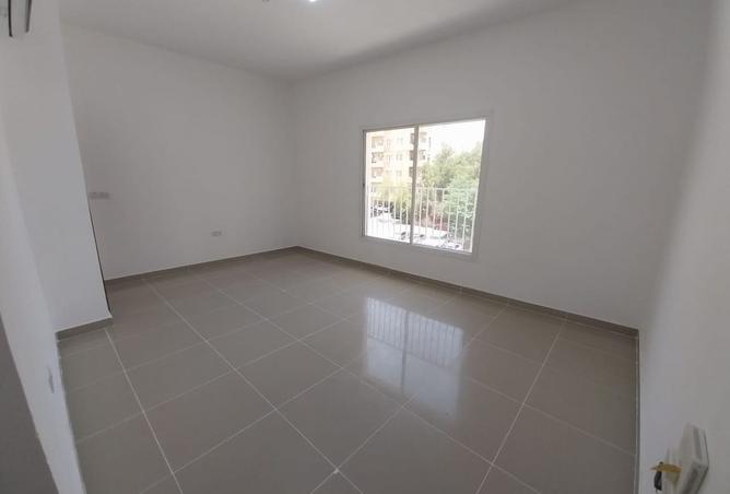 980232 - Property Main Image