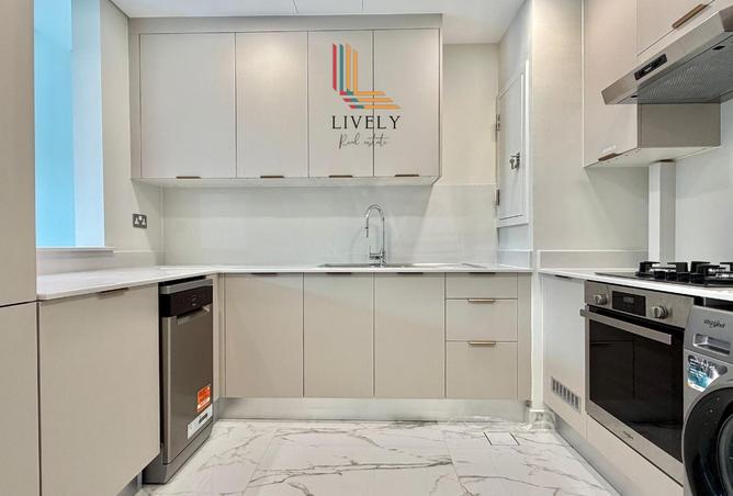 993308 - Property Image 3