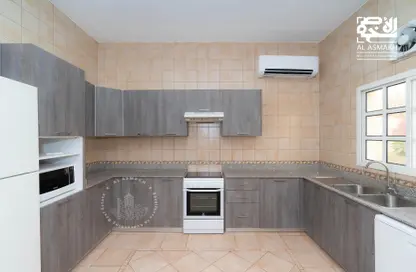 Villa - 4 Bedrooms - 3 Bathrooms for rent in Beverly Hills Garden - Al Waab - Doha