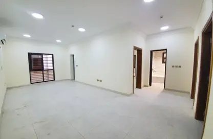 Apartment - 2 Bedrooms - 2 Bathrooms for rent in Anas Street - Fereej Bin Mahmoud North - Fereej Bin Mahmoud - Doha