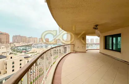 شقة - 3 غرف نوم - 4 حمامات للبيع في طريق بورتو الشرقي - بورتو أرابيا - جزيرة اللؤلؤة - الدوحة