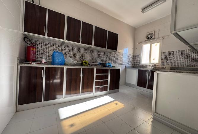 942254 - Property Image 2