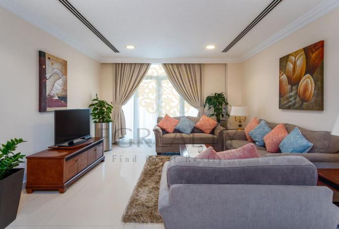 996073 - Property Image 2