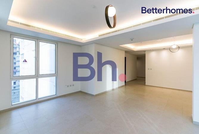 952377 - Property Image 3