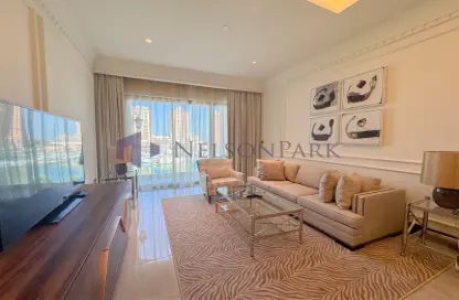 Apartment - 2 Bedrooms - 3 Bathrooms for rent in The St. Regis Marsa Arabia Island - Marsa Arabia - The Pearl Island - Doha