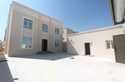Villa - 7+ Bedrooms - 7+ Bathrooms for rent in Al Thumama - Al Thumama - Doha