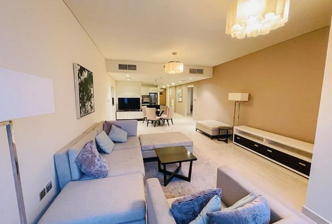 932628 - Property Image 2