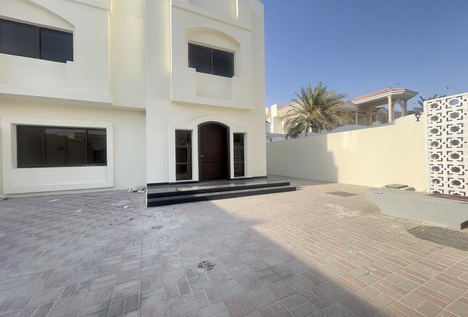 946606 - Property Image 2