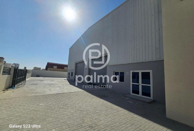 939589 - Property Image 2