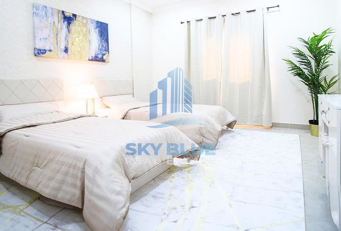 698396 - Property Image 3