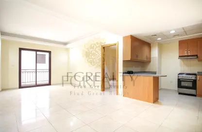 Apartment - 1 Bedroom - 1 Bathroom for sale in Catania - La Piazza - Fox Hills - Lusail