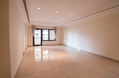 شقة - غرفة نوم - 2 حمامات للايجار في طريق بورتو الغربي - بورتو أرابيا - جزيرة اللؤلؤة - الدوحة