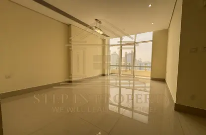 Apartment - 2 Bedrooms - 2 Bathrooms for rent in Marina Residences 195 - Marina District - Lusail