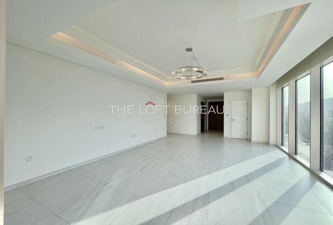 935482 - Property Image 2