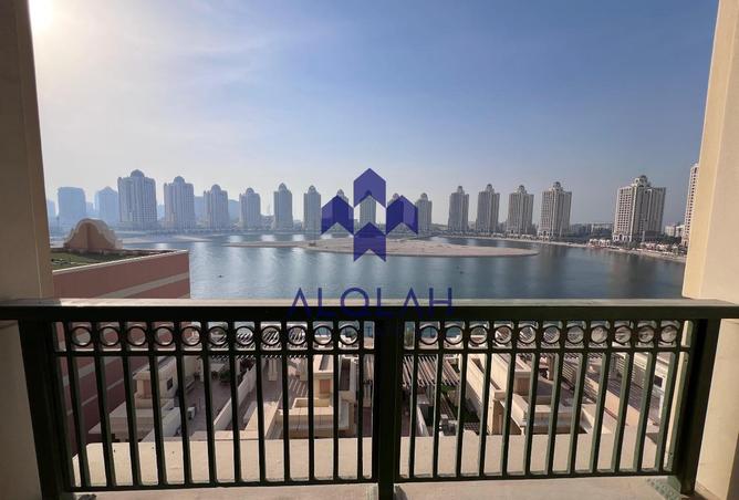 952530 - Property Image 2